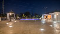 Swimming pool of House or chalet for sale in Elche / Elx  with Air Conditioner, Heating and Private garden