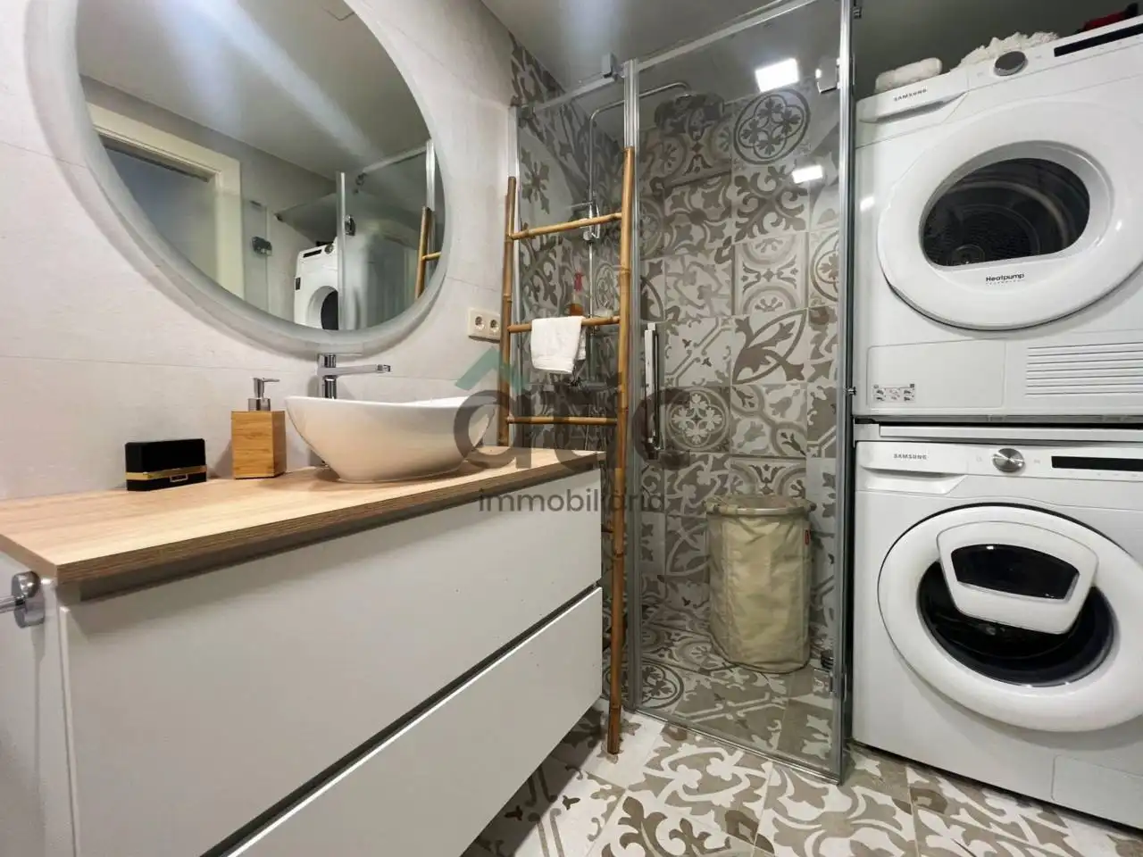Baño de Ático en venta en Manresa con Parquet, Terraza y Trastero