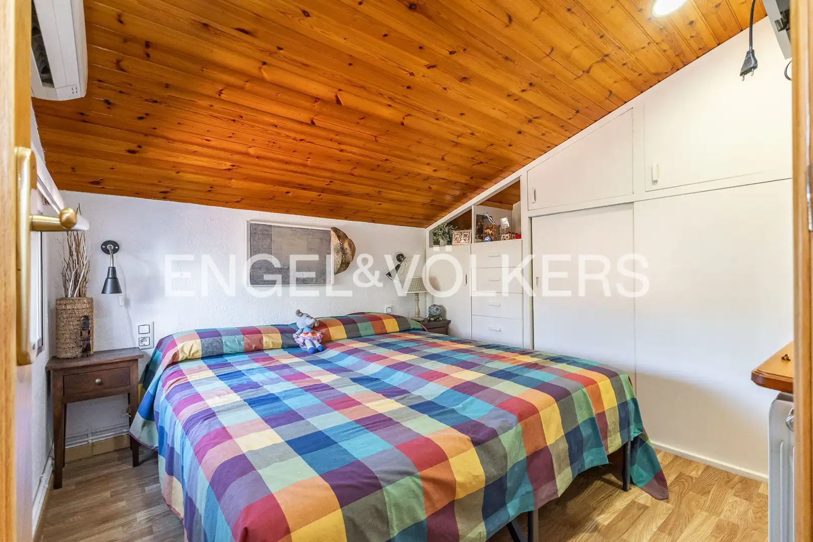 Bedroom of Houses for sale in Sant Cugat del Vallès  with Air Conditioner, Heating and Private garden