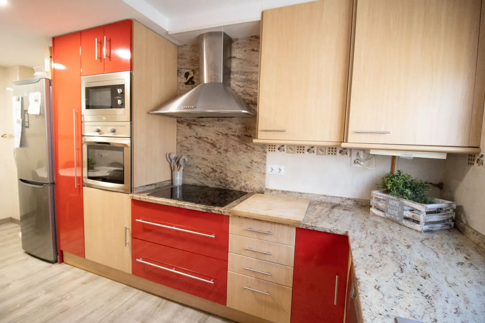 Kitchen of Houses for sale in Palau-saverdera  with Air Conditioner, Heating and Private garden