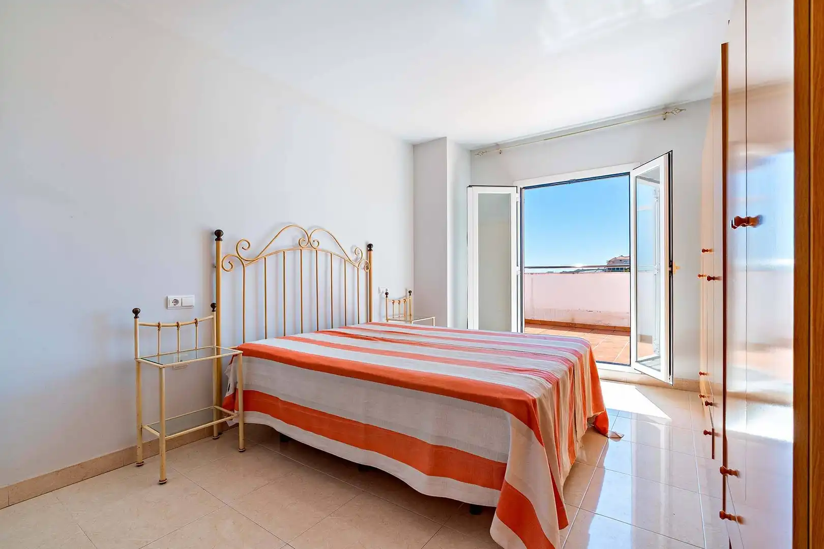 Dormitori de Àtic en venda en El Ejido amb Terrassa i Piscina comunitària