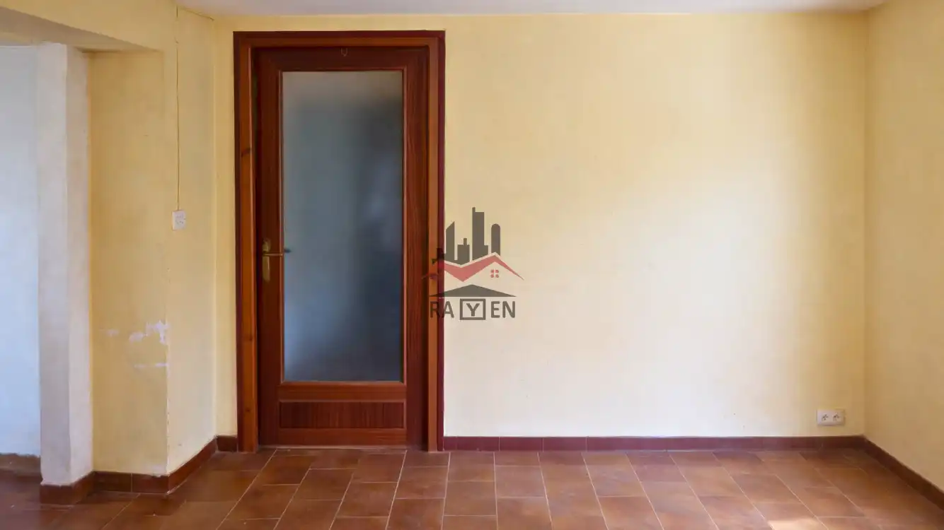 Finca rústica en venda a Cabanes (Girona)
