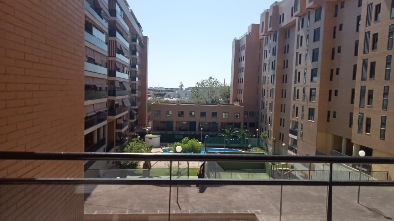 Piso de alquiler en  GRAU DEL, Corea