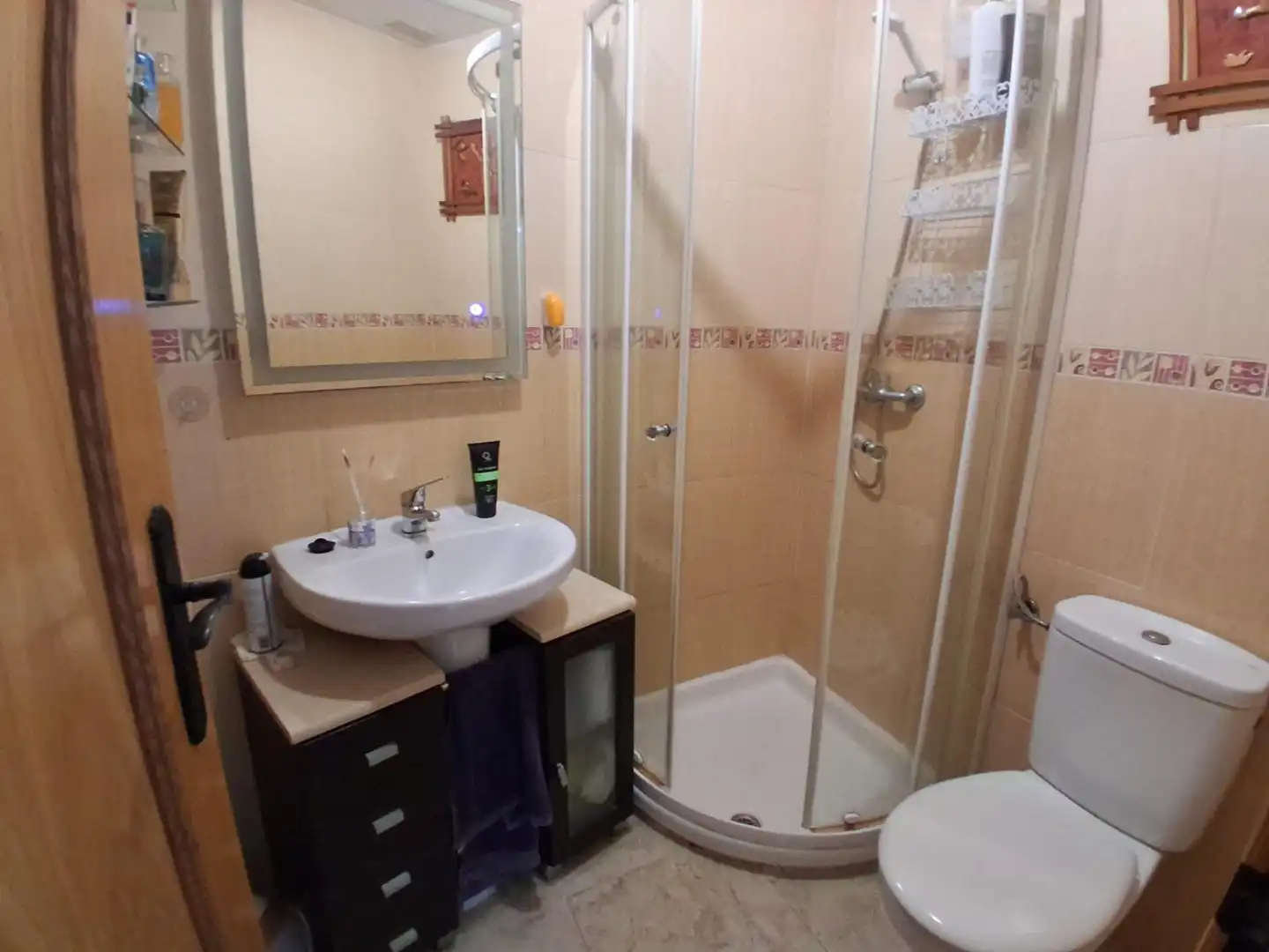 Baño de Piso en venta en Cedillo del Condado con Calefacción y Balcón