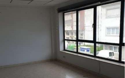 Foto 5 de Oficina en venta en Algeciras, 17, Neda, A Coruña
