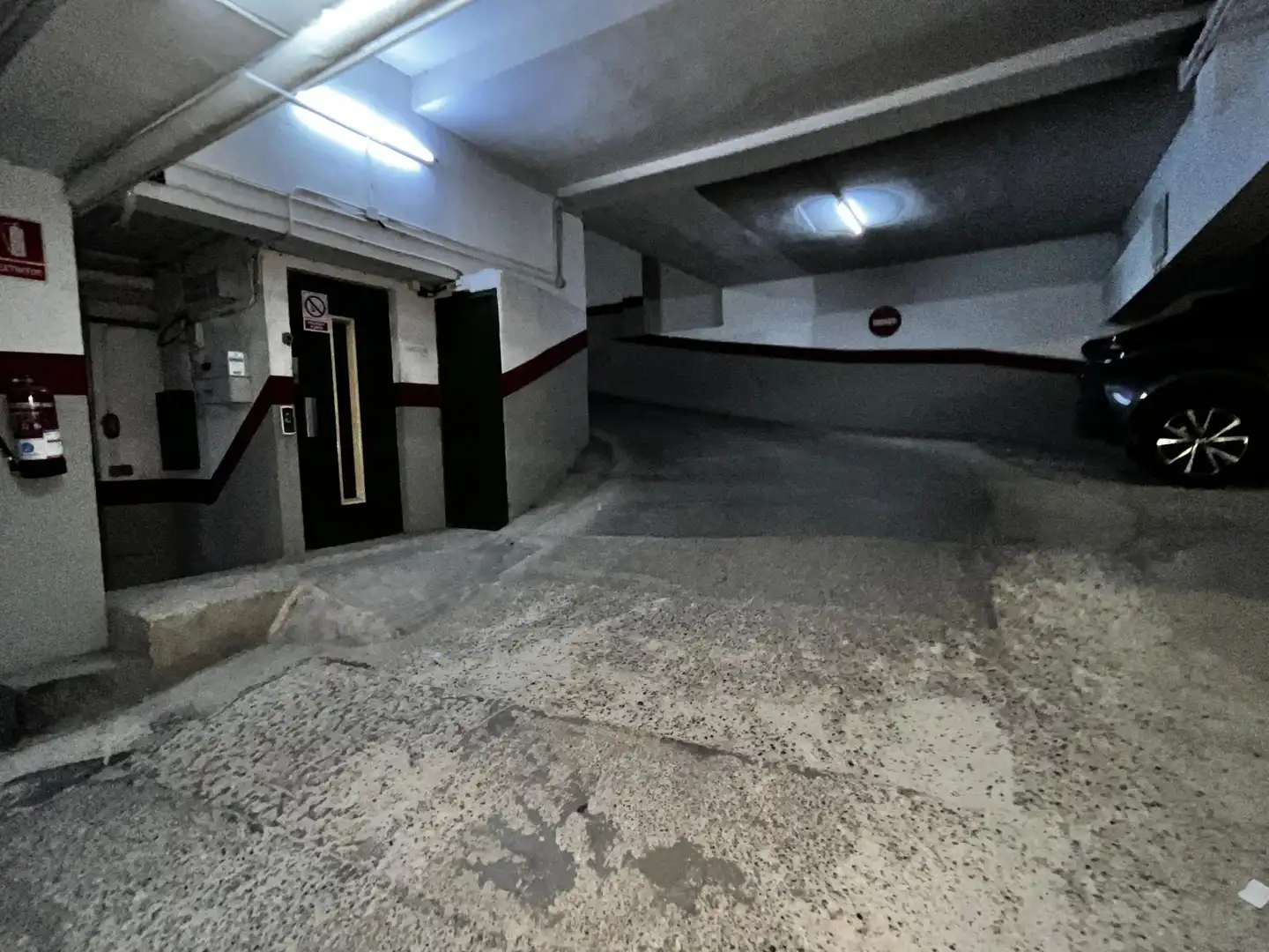 Parkplatz von Garage zum Verkauf in Lleida