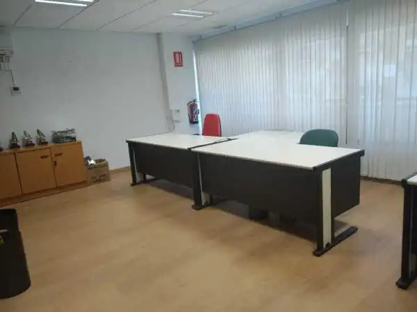 Büro mit Aufzug zum Verkauf in Nova, imagen 7