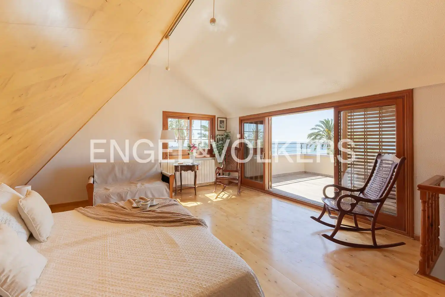 Habitación de Casa o chalet de alquiler en La Pobla de Farnals con Aire acondicionado, Calefacción y Jardín privado