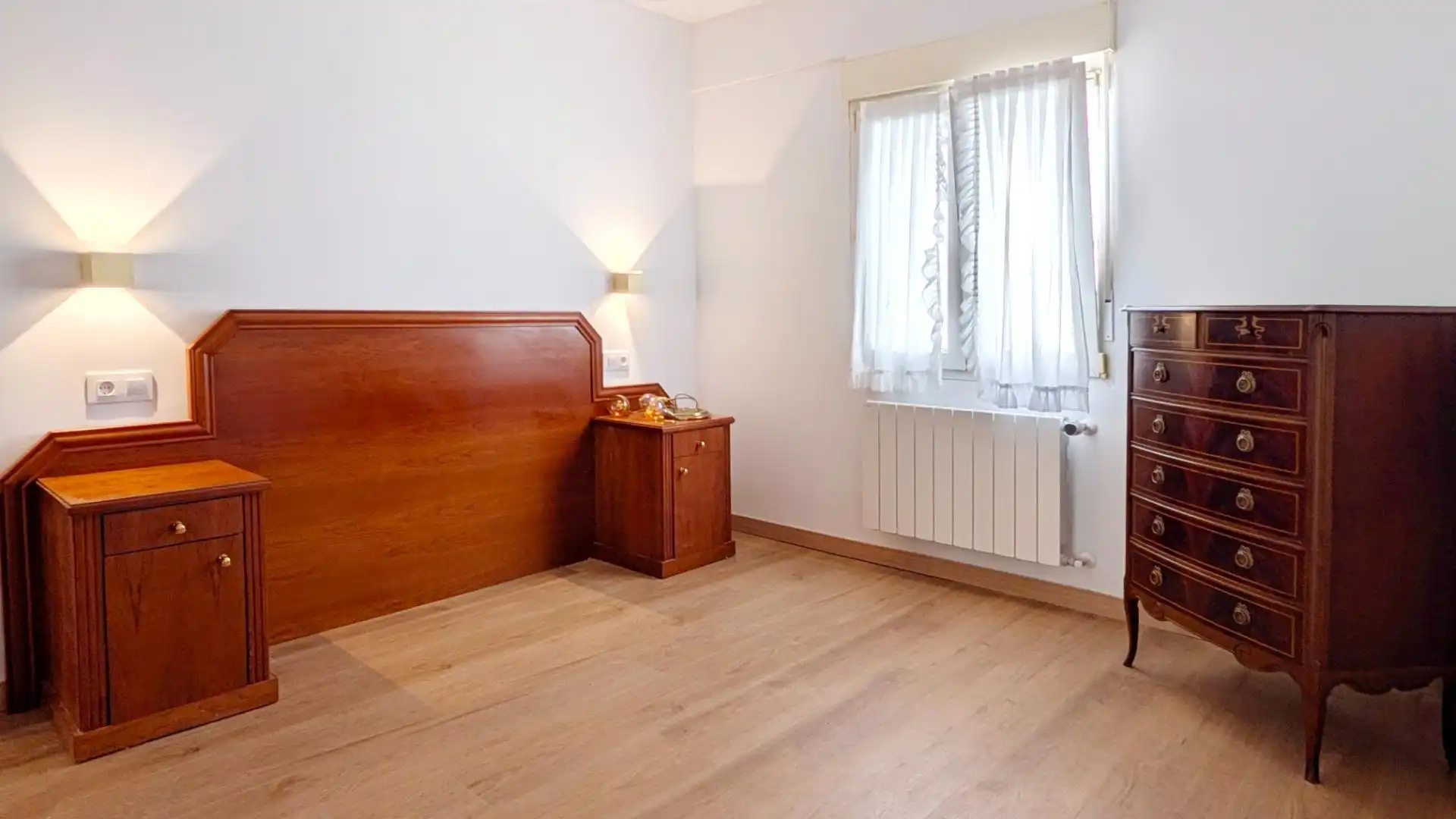 Piso con ascensor en venta en Cuatro Caminos, imagen 9