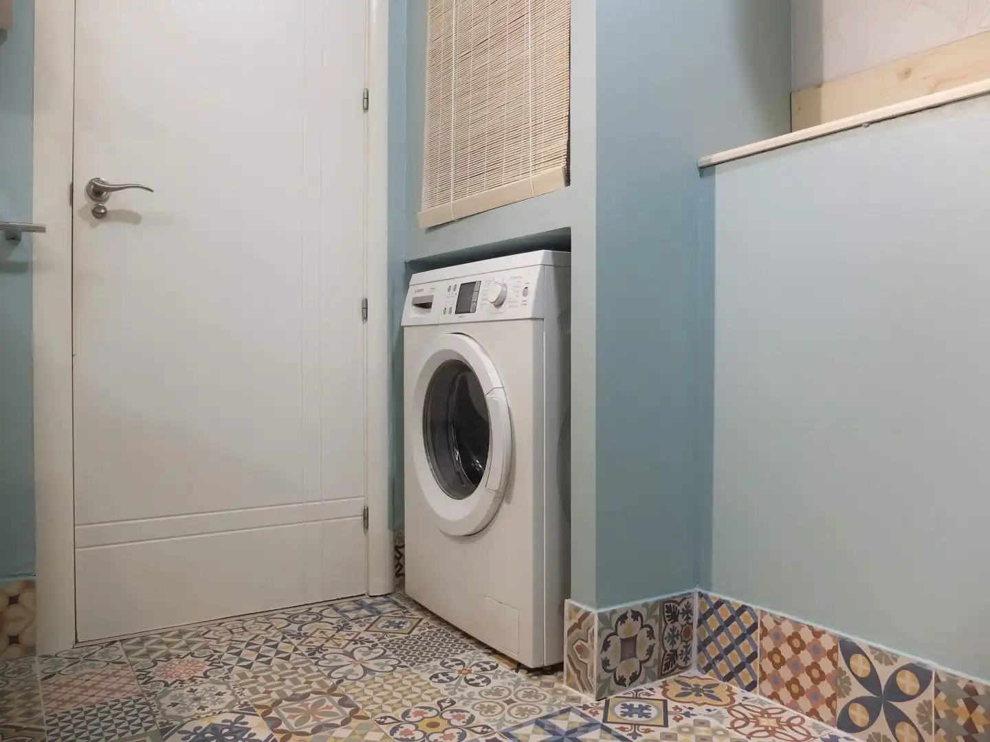 Badezimmer von Wohnung zur Miete in Benicarló mit Klimaanlage, Heizung und Parkett