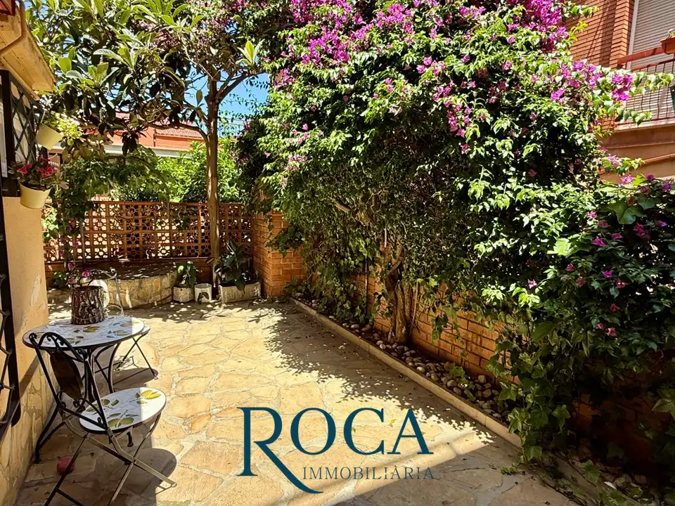 Wohnung mit Terrasse zum Verkauf in Carrer de Pedrell