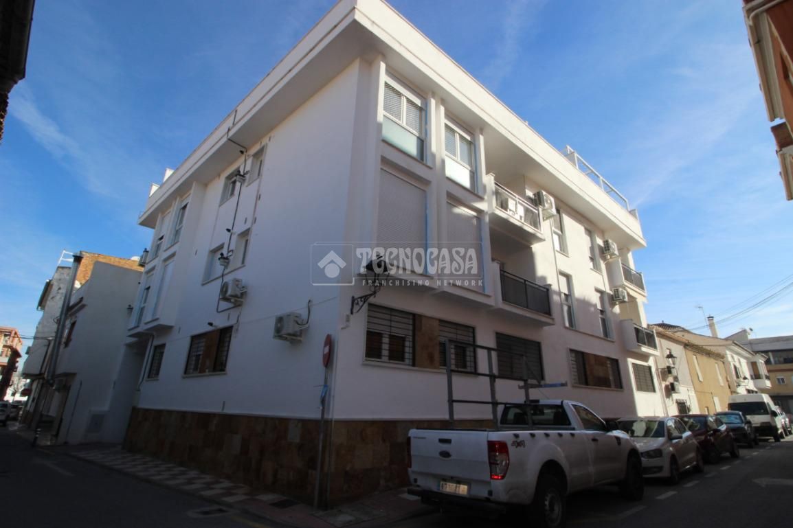 Vista exterior de Pis en venda en Churriana de la Vega