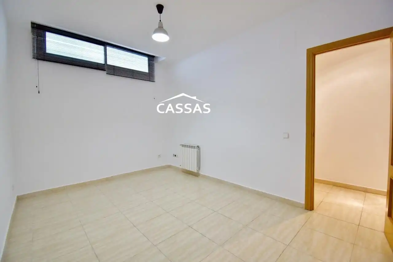 Planta baja en venta en Torrejón de Ardoz con Aire acondicionado y Piscina comunitaria