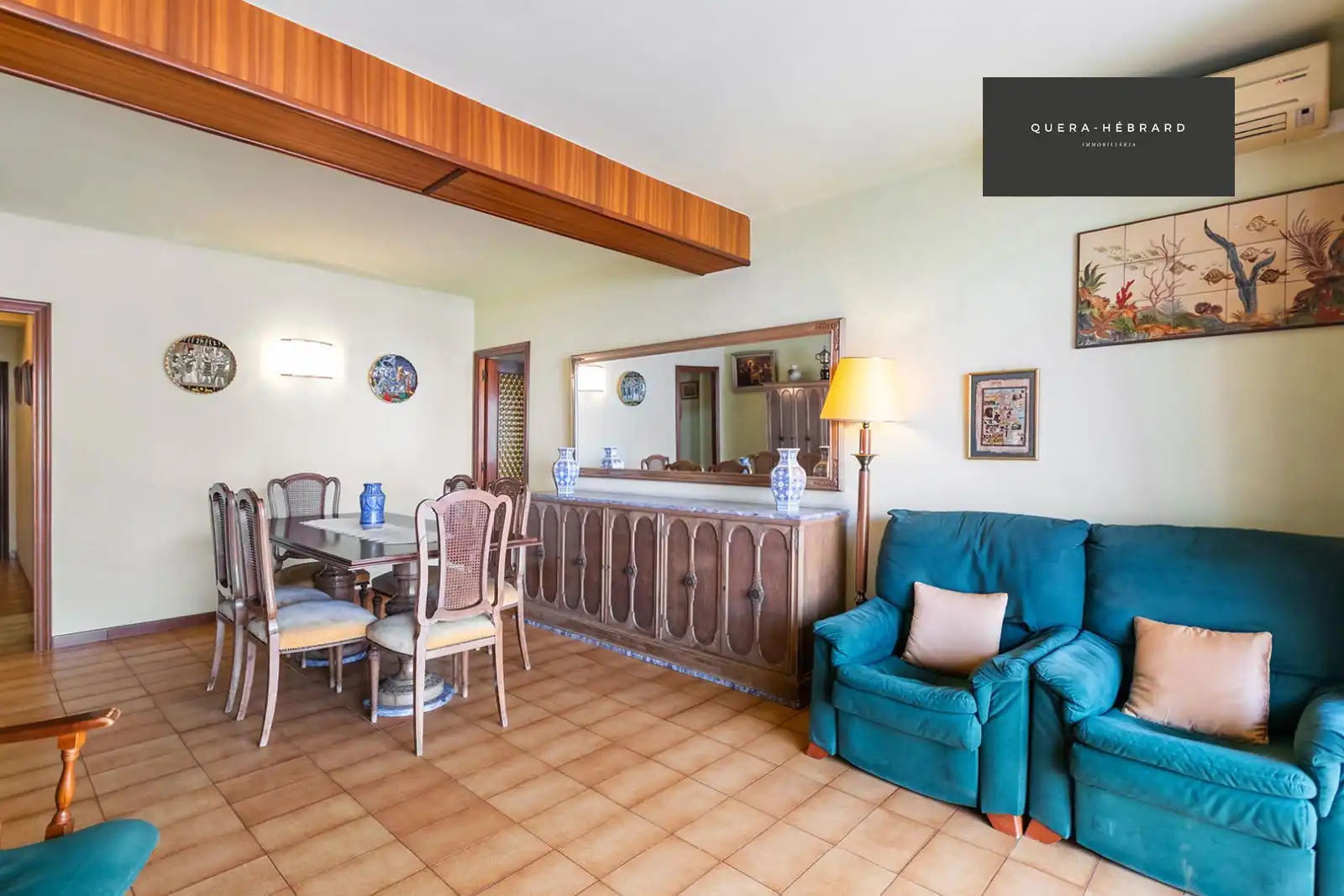 Comedor de Piso en venta en Barcelona con Aire acondicionado, Terraza y Balcón