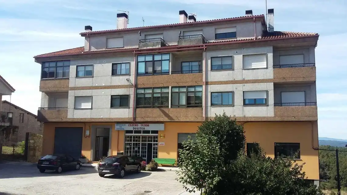 Local comercial en venta en CAGALLA (A)