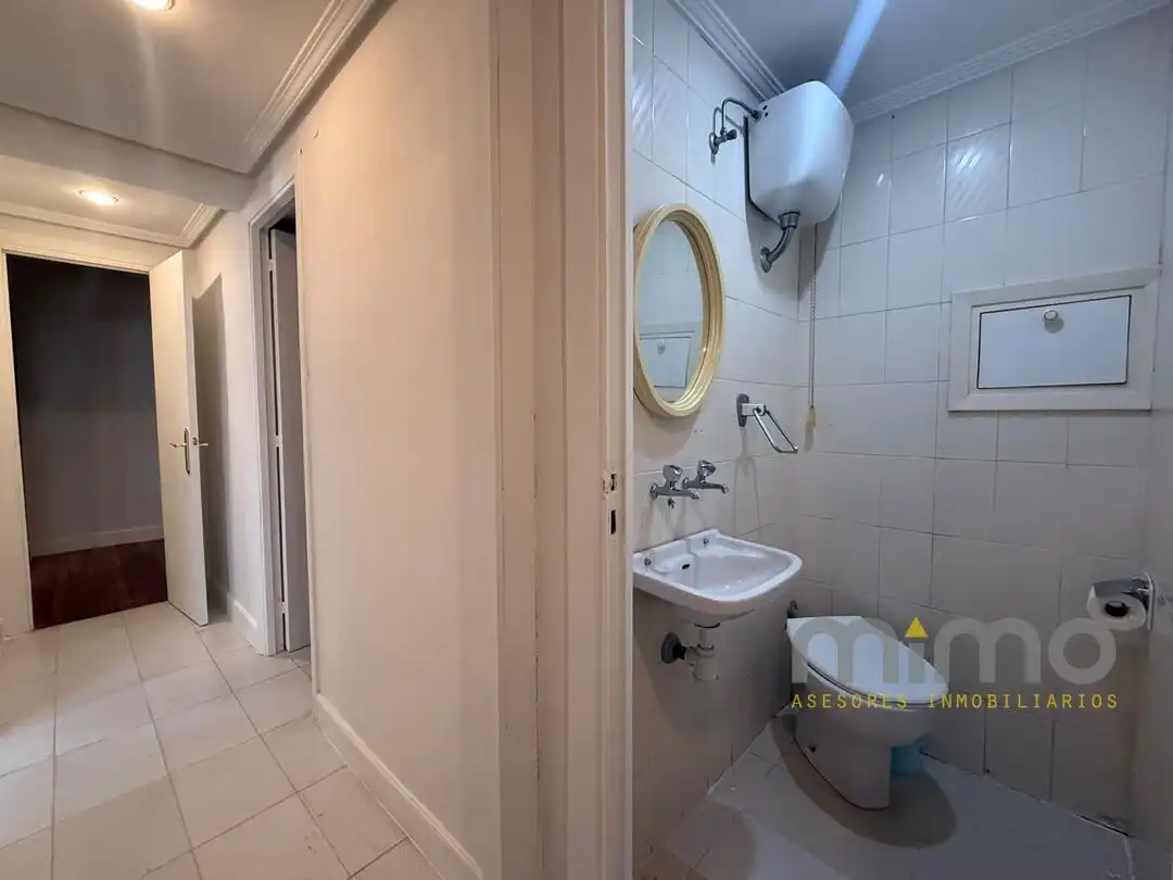 Habitación de Piso en venta en Donostia - San Sebastián  con Calefacción, Trastero y Balcón