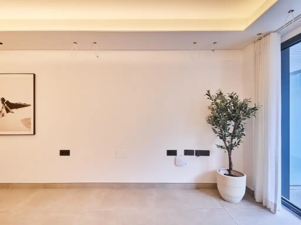 Wohnung zum Verkauf in Fuengirola mit Klimaanlage, Terrasse und Ofen