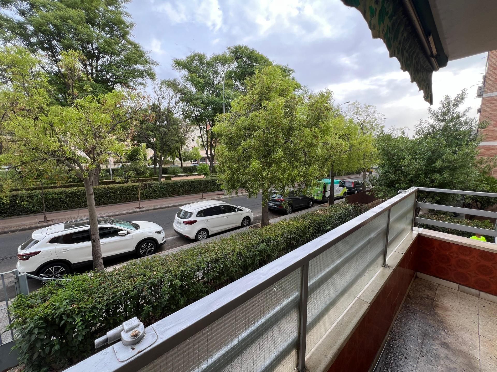 Exterior view of Flat for sale in  Córdoba Capital  with Air Conditioner and Terrace