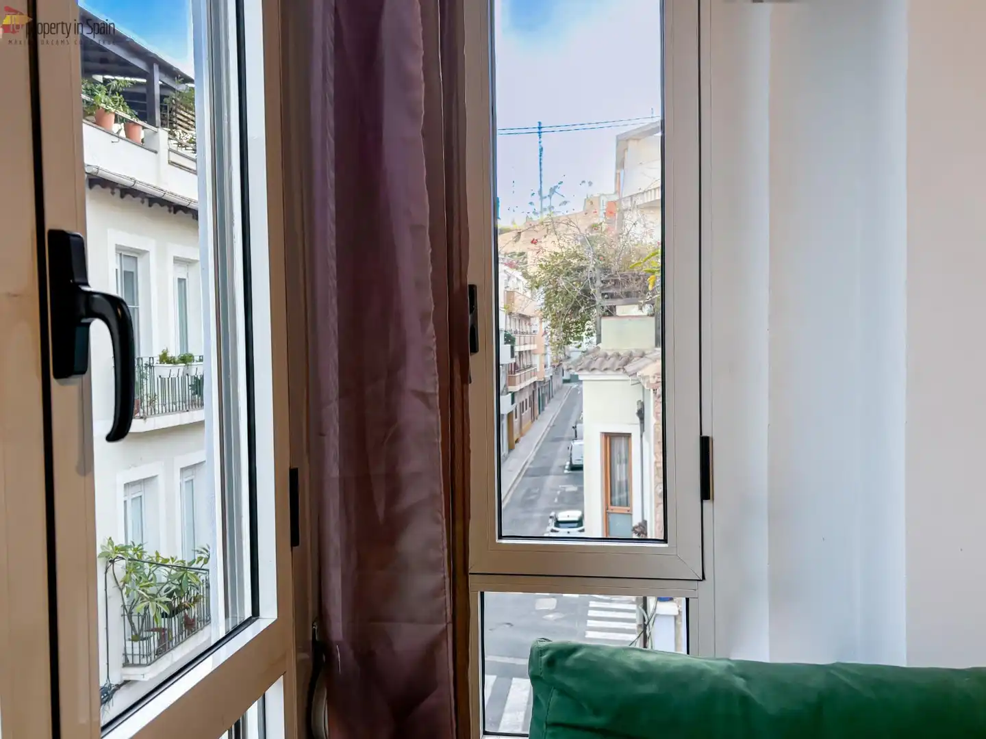 Habitación en Calle CAPITAN RUEDA, Campoamor