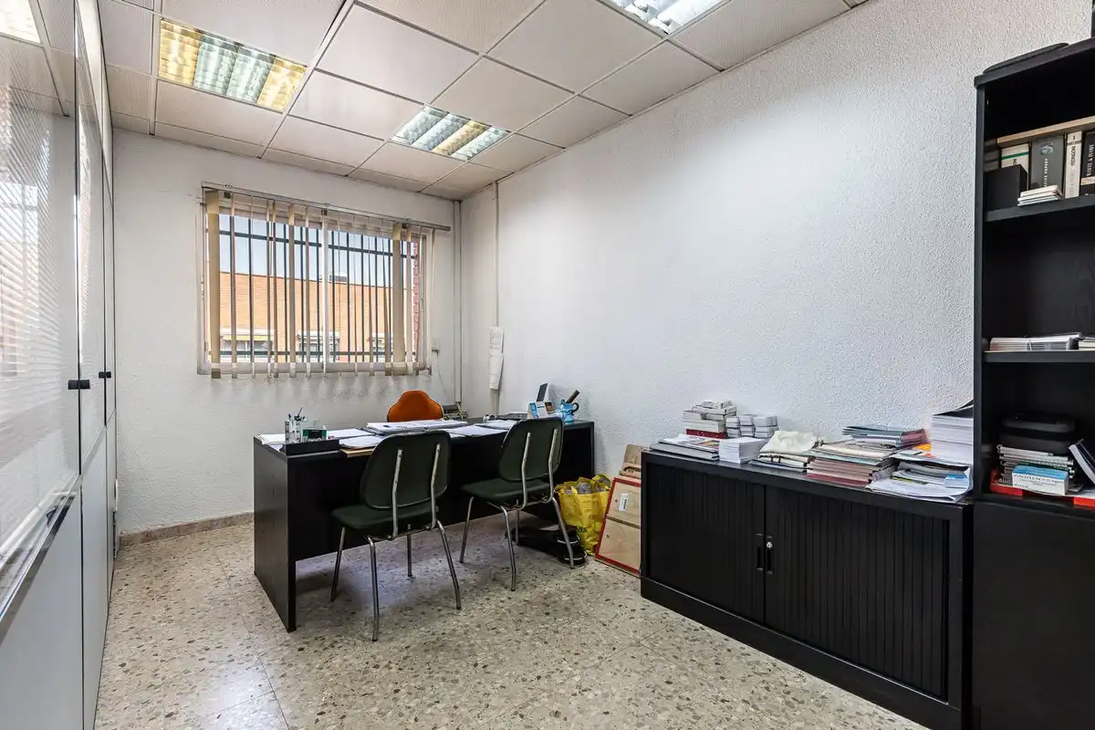 Business premises for sale in C. de Soria, imagen 8
