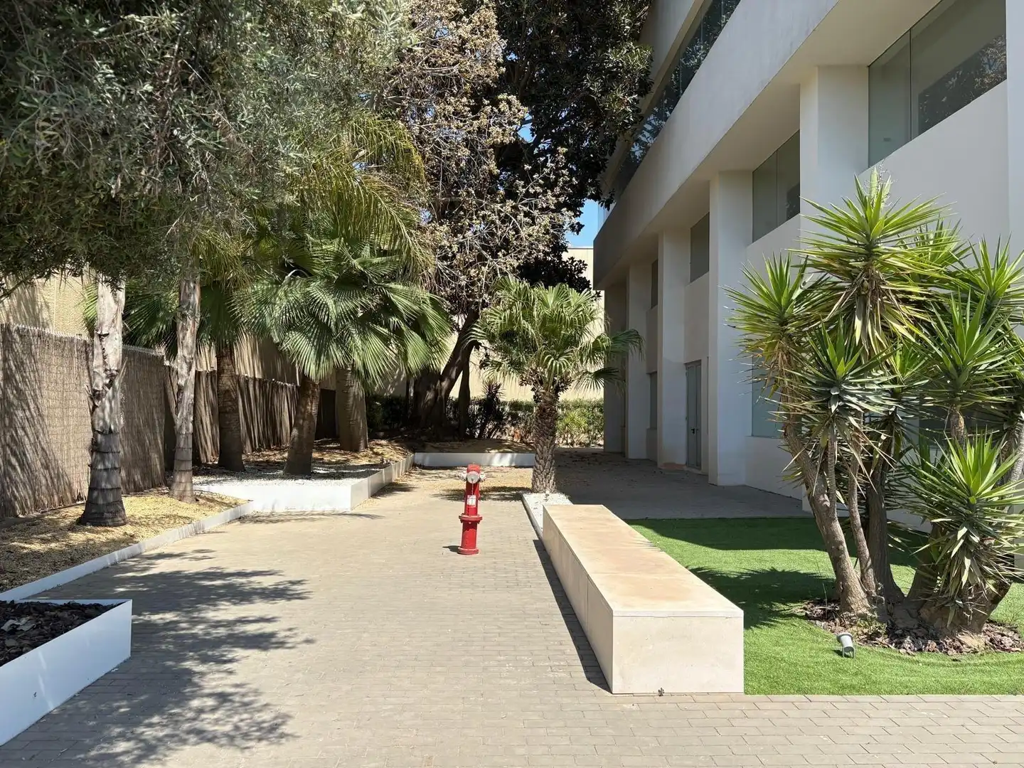 Vista exterior de Oficina de alquiler en Riba-roja de Túria con Aire acondicionado y Amueblado