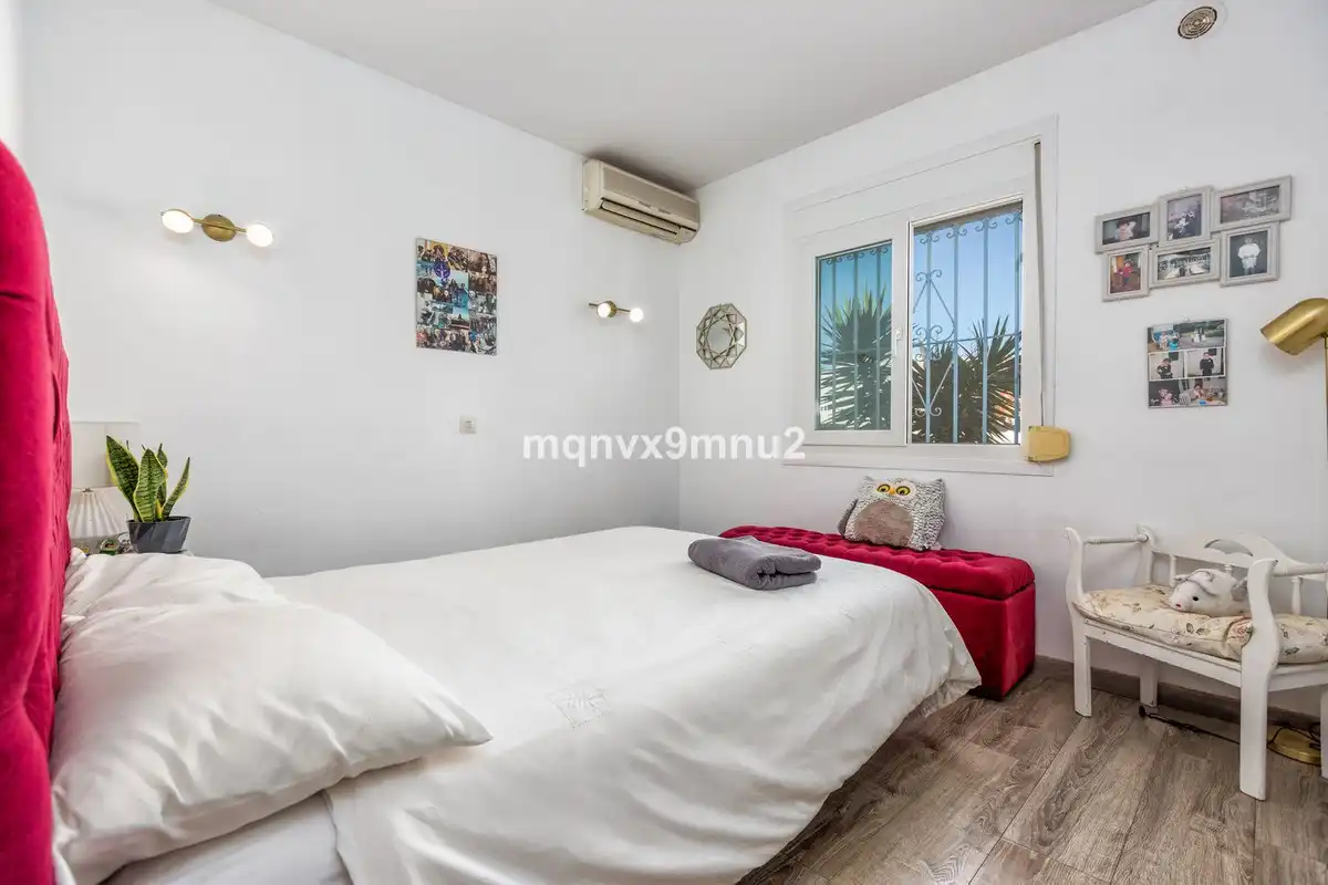 Habitación de Casa o chalet en venta en Mijas con Aire acondicionado, Calefacción y Jardín privado