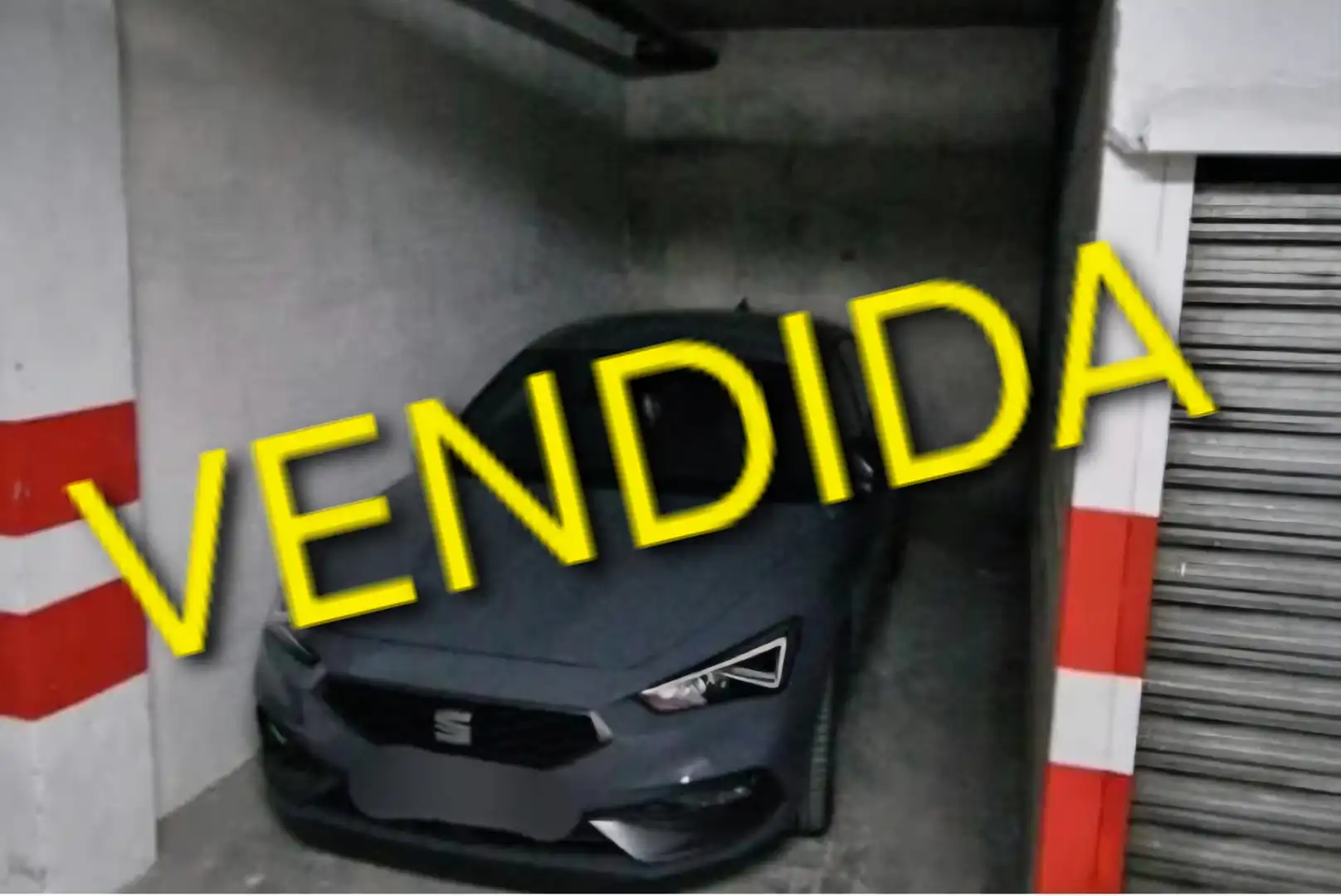 Aparcament en venda a Calle Generalife