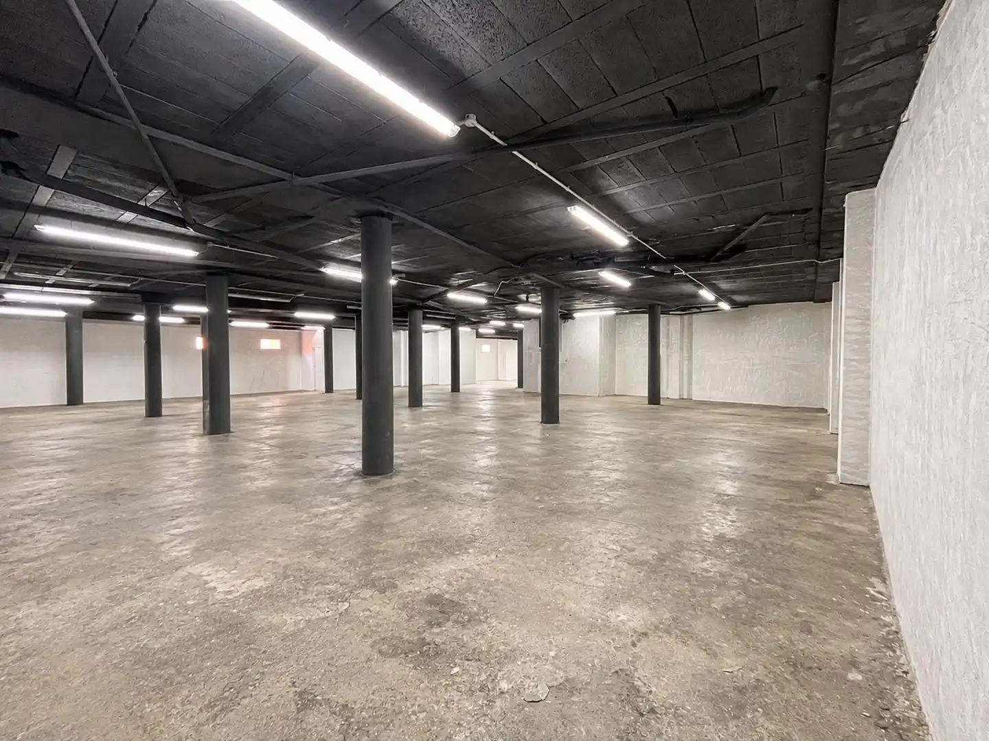 Local comercial en venda a Calle Arminda, imagen 5