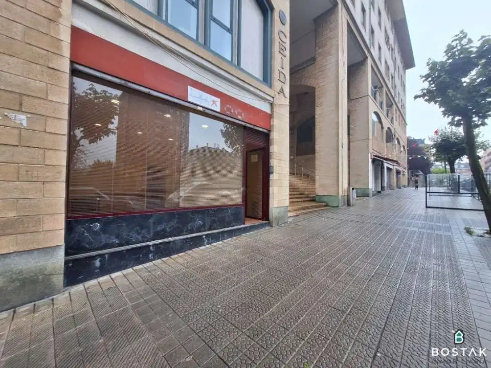 Local comercial en venda a Ondarroa Kalea, imagen 2