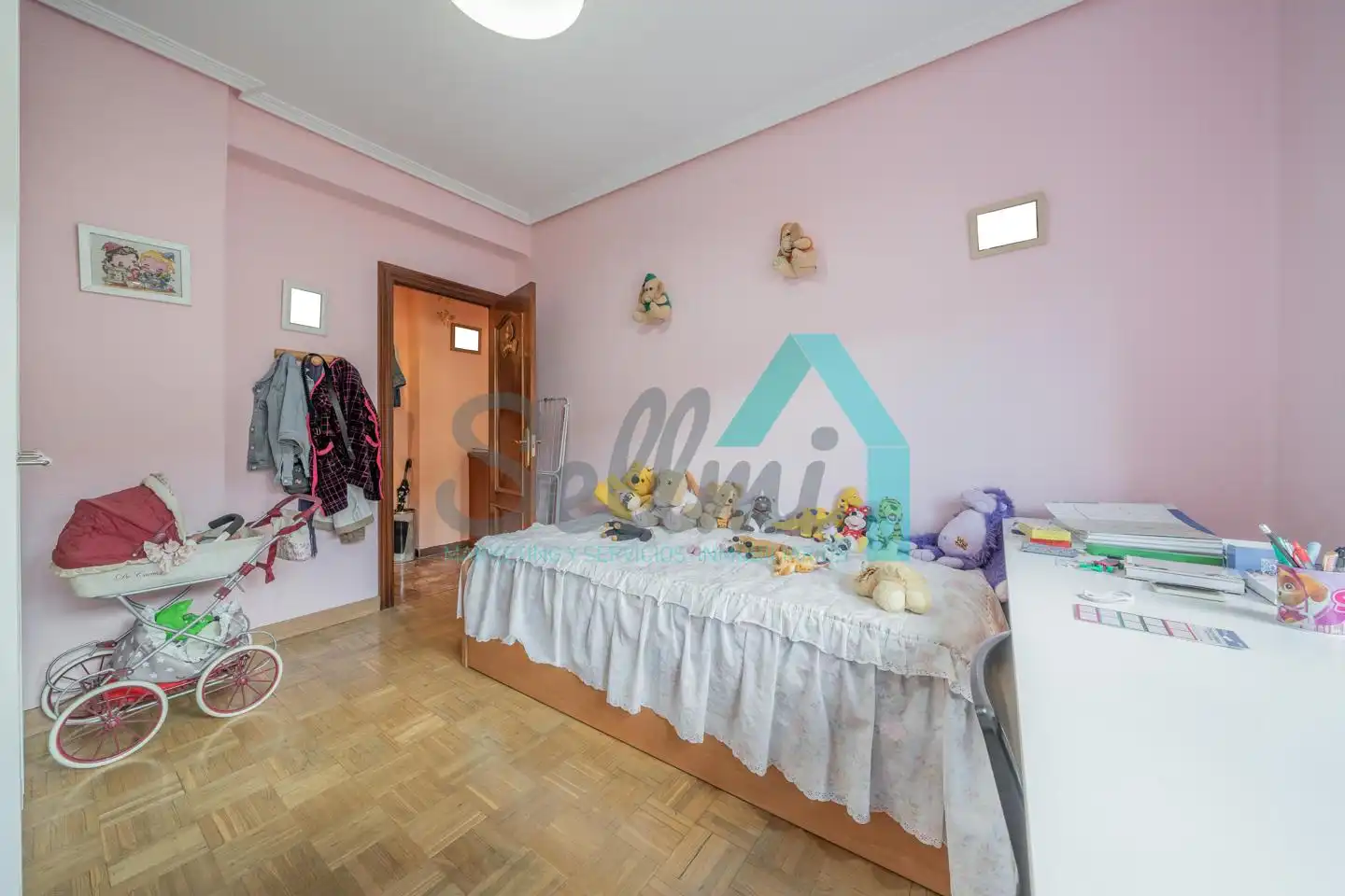 Habitación de Piso de alquiler en Mieres (Asturias) con Calefacción, Parquet y Trastero