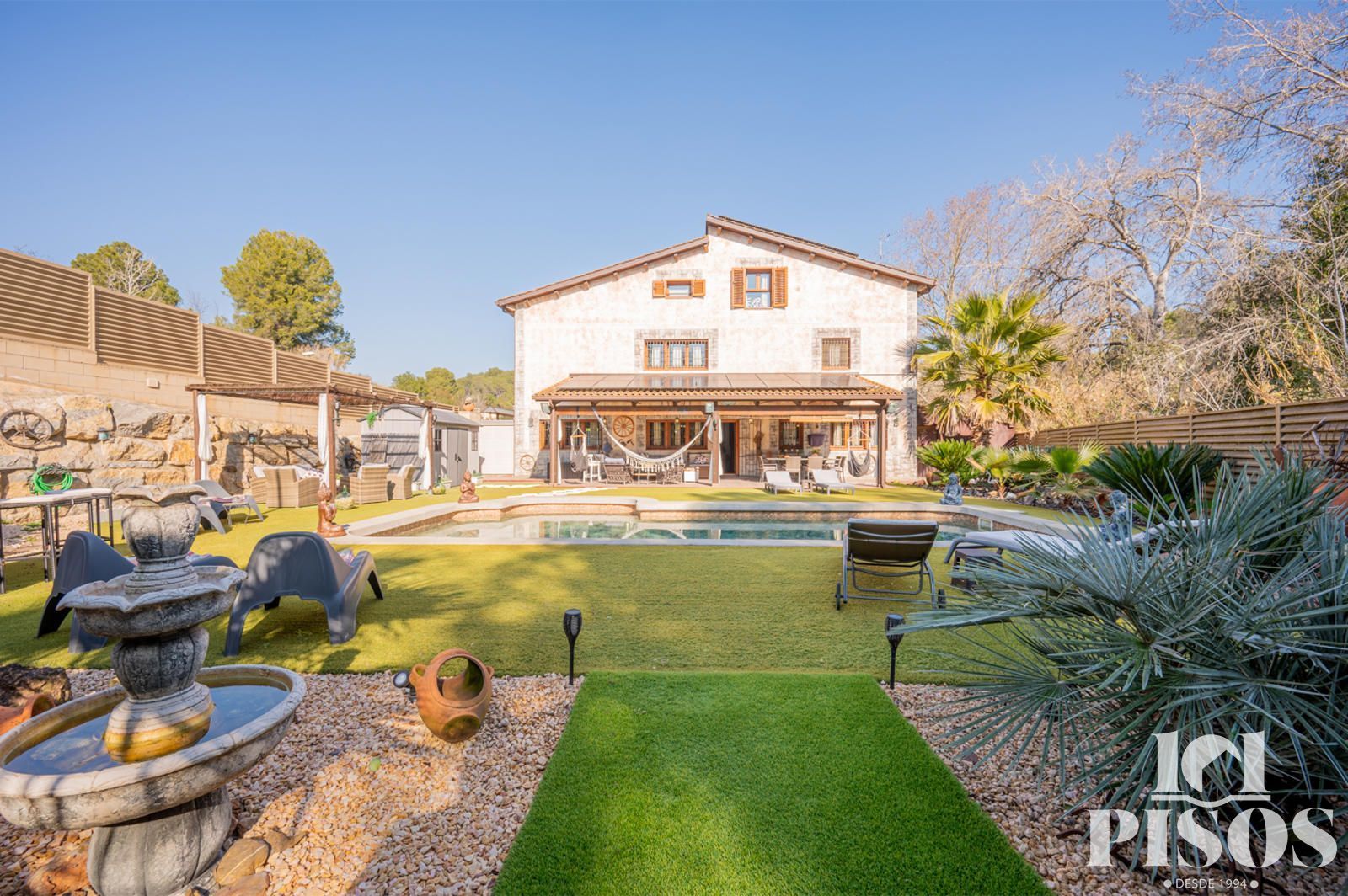 Garden of House or chalet for sale in Rubí  with Air Conditioner, Heating and Storage room