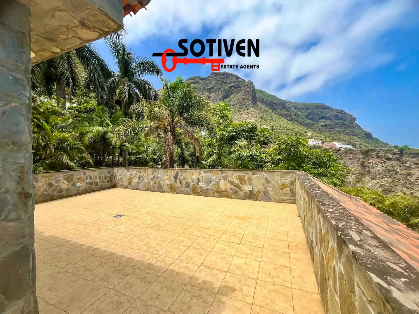 Vista exterior de Casa o chalet de alquiler en Los Realejos con Jardín privado y Terraza