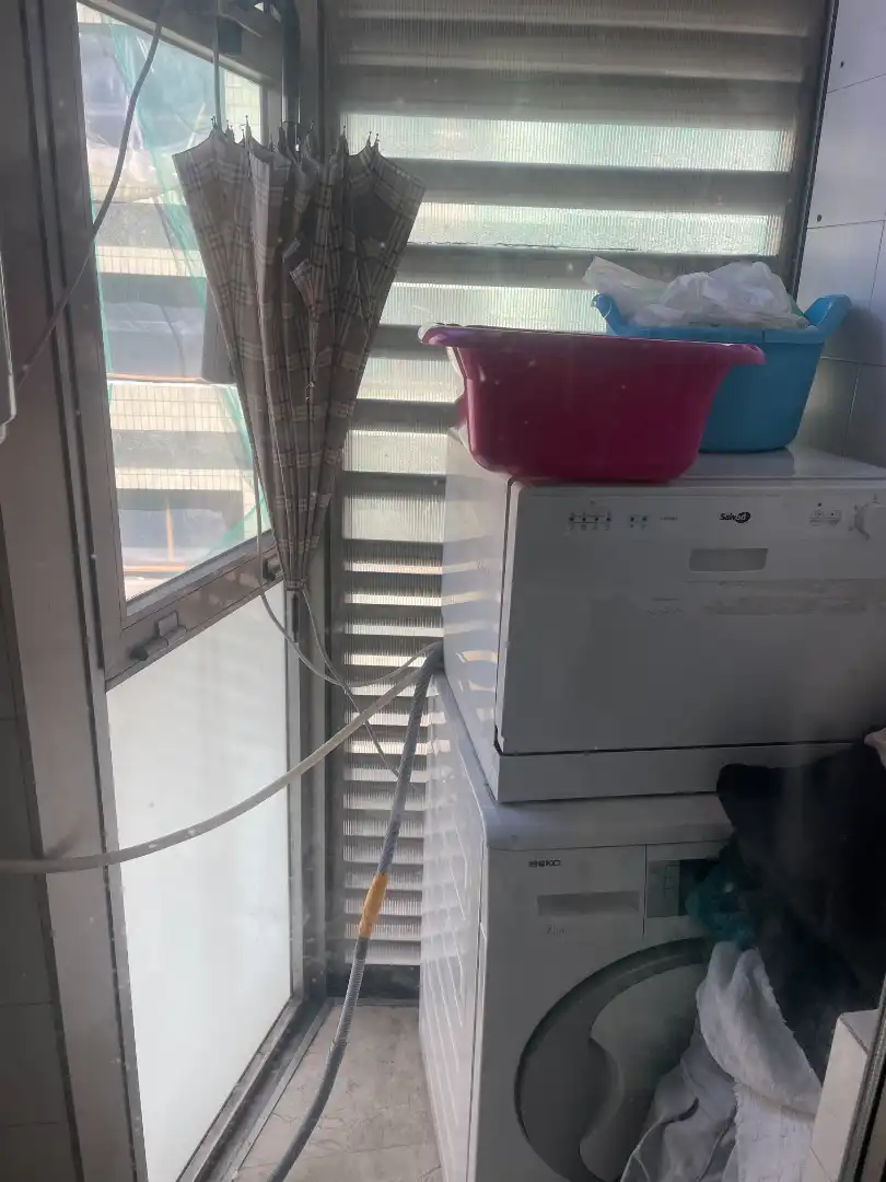 Piso con ascensor en venta en Rúa de Sanjurjo Badía, imagen 5
