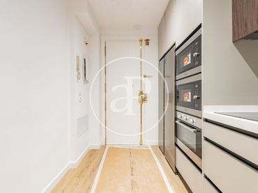 Appartement avec ascenseur à vendre à Av. de la Reina Victoria