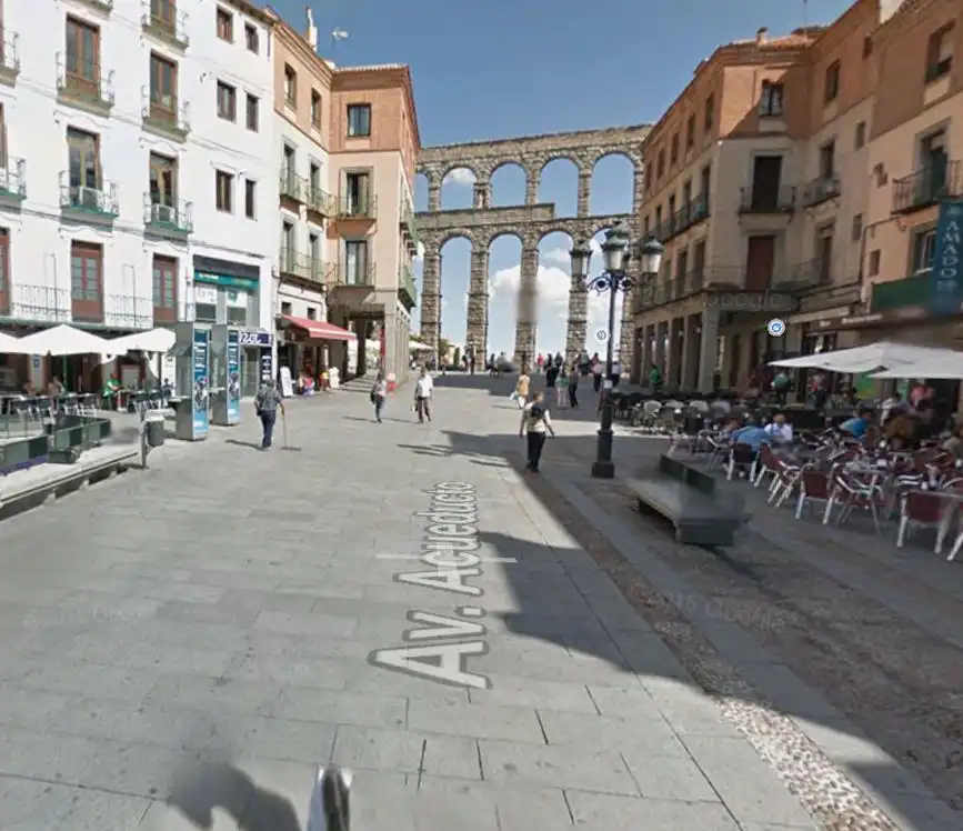 Local comercial de lloguer a Acueducto, imagen 10
