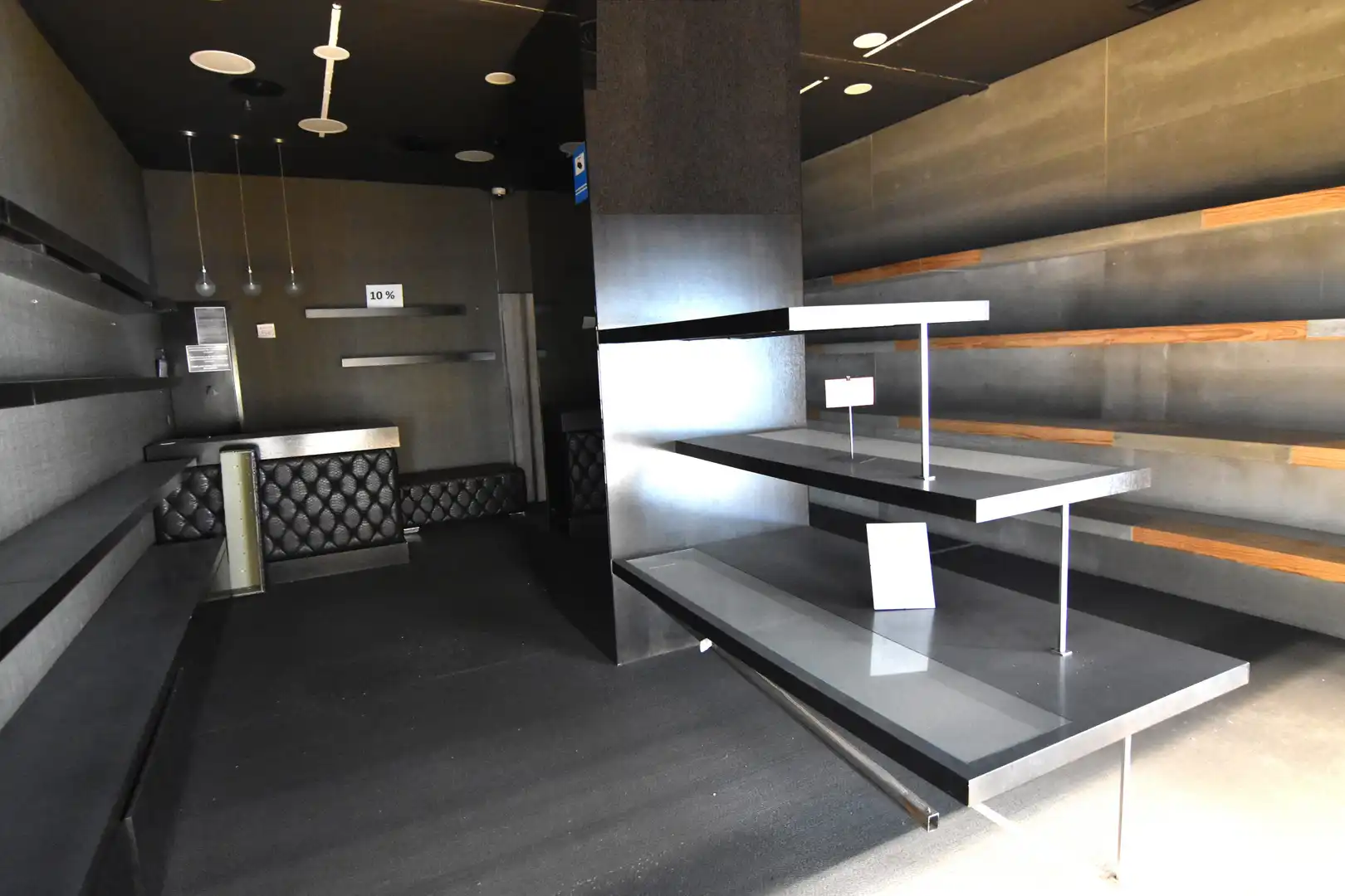 Local comercial en alquiler en Rúa Ramón y Cajal, imagen 11