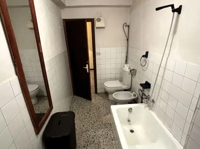 Badezimmer von Einfamilien-Reihenhaus zum Verkauf in Melide, A Coruña