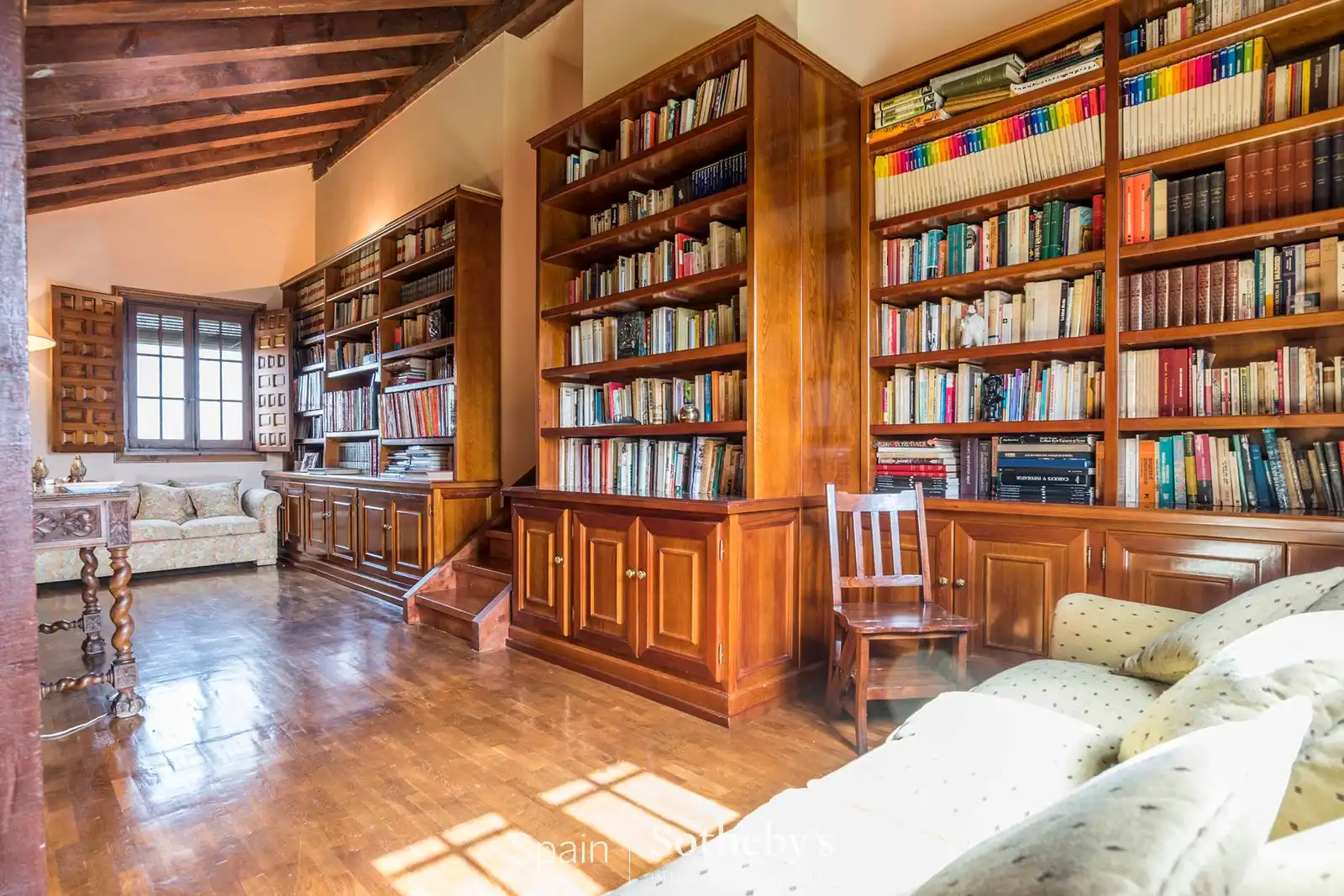 Sala de estar de Residencial en venta en Sotosalbos