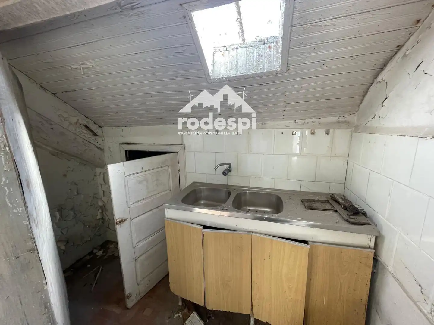 Cocina de Edificio en venta en A Cañiza  
