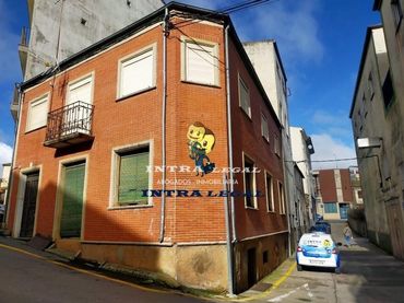 Casa en venta en TRASERA HUERTO REDONDO