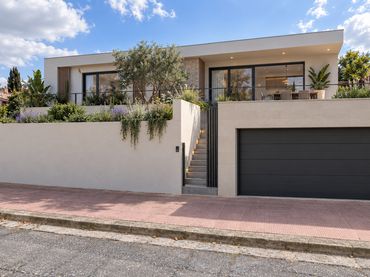 Neubau-Villa zum Verkauf in Carrer Josep Maria Segarra 27