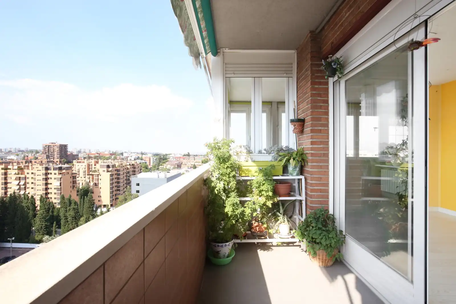 Terraza de Ático en venta en  Madrid Capital con Calefacción, Jardín privado y Terraza