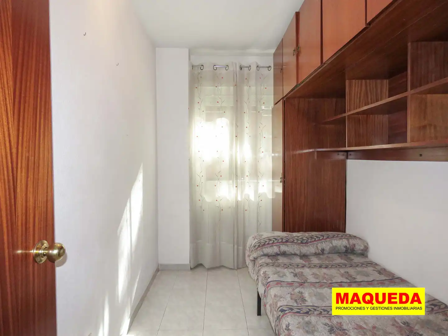 Bedroom of Flat for sale in Villaverde