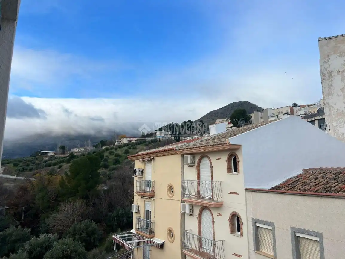 Vista exterior de Pis en venda en Jaén amb Aire condicionat, Moblat i Balcó
