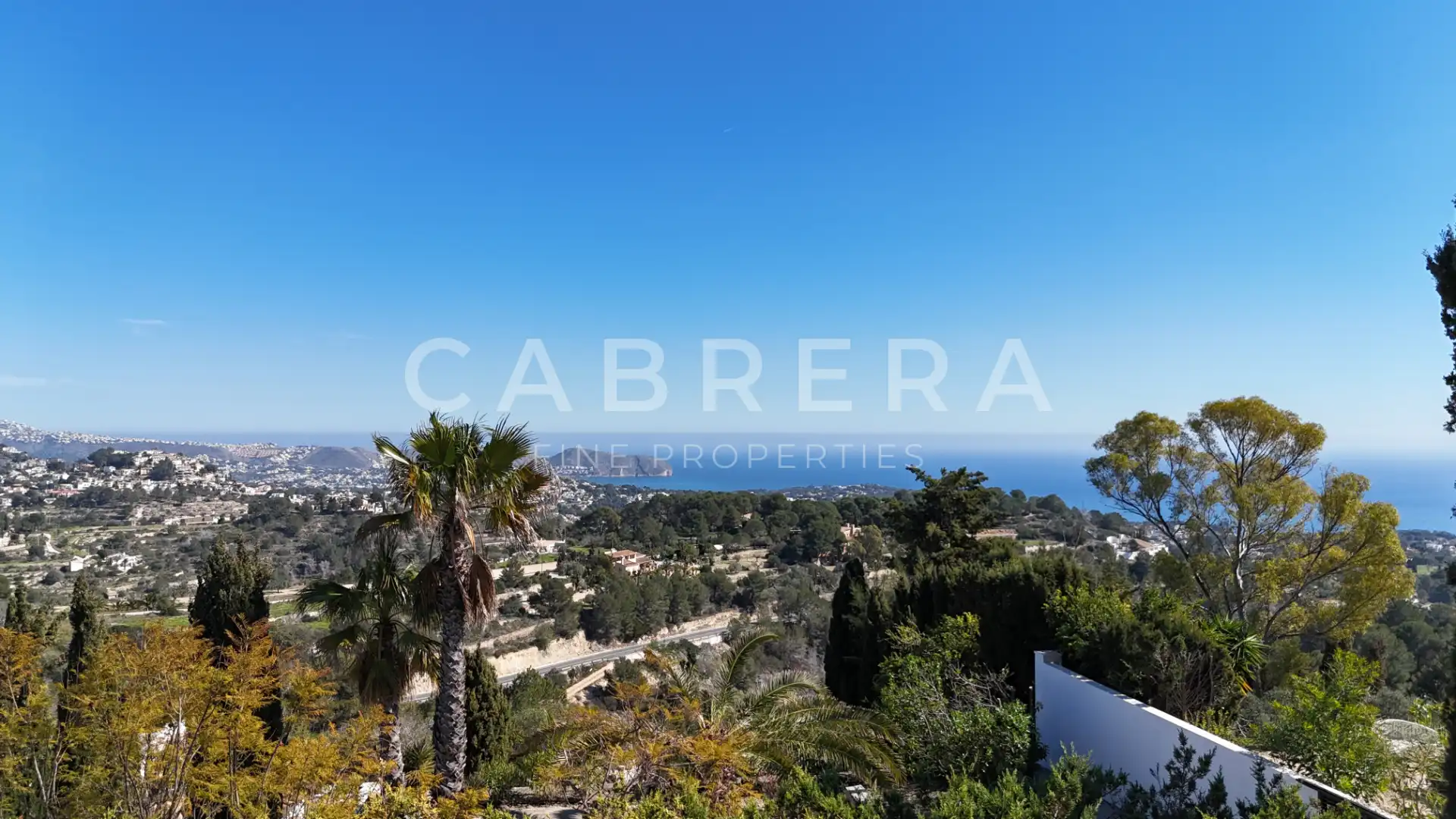 Vista exterior de Casa o xalet en venda en Benissa amb Calefacció, Jardí privat i Parquet