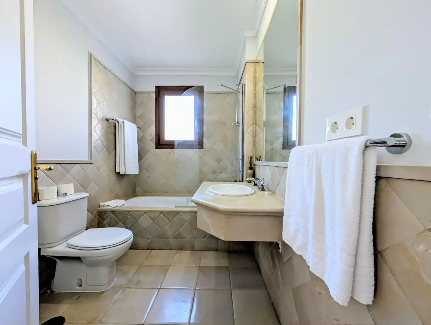 Maison mitoyenne avec piscine à vendre à Benahavís pueblo, imagen 31