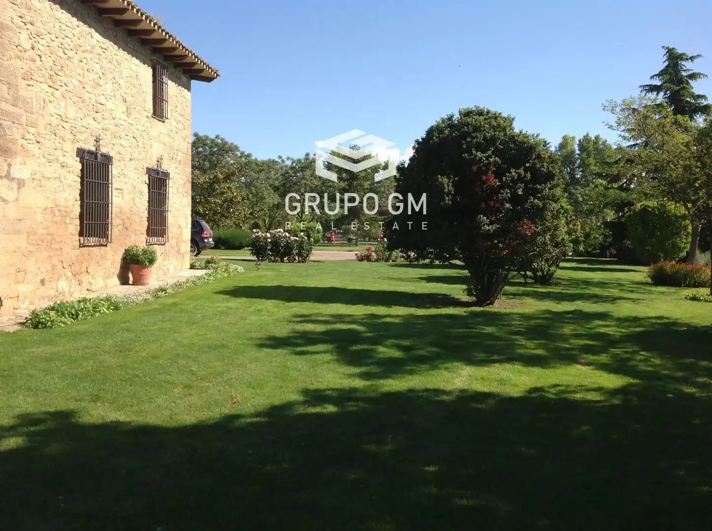 Garden of Houses for sale in  Logroño  with Terrace, Storage room and Swimming Pool
