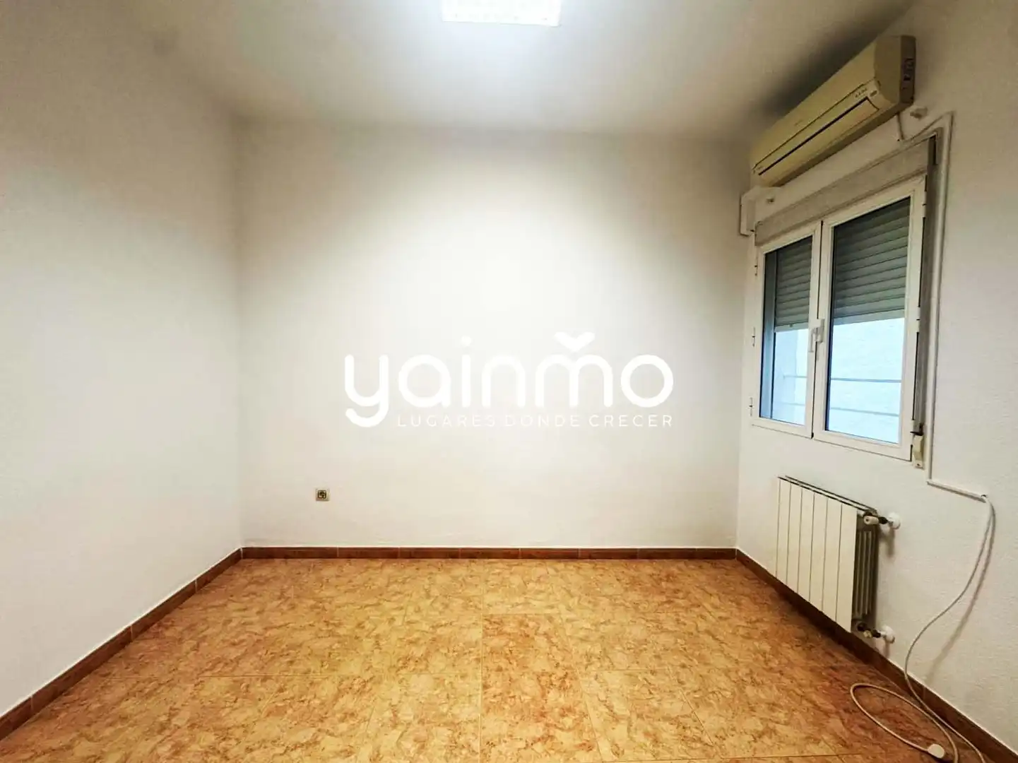 Wohnzimmer von Büro zur Miete in Jaén