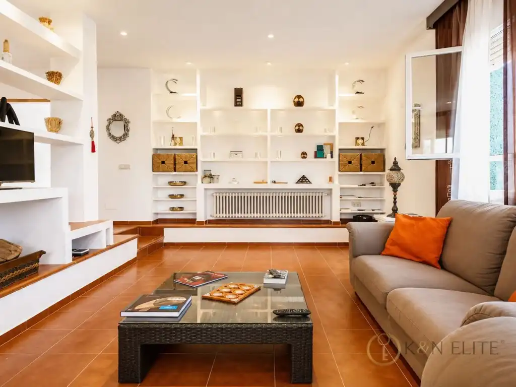 Detached house with pool to rent in Calle Arroyo Del Osea