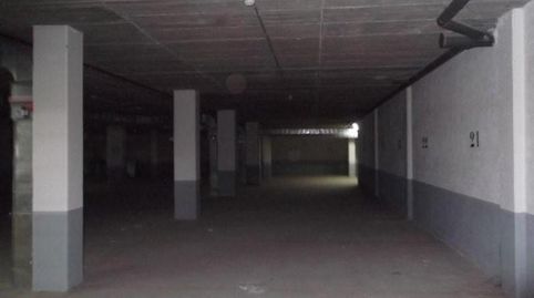 Foto 4 de Garaje en venta en Periodista Eduardo Chinarrodiaz, Urbadiez - Entrepuentes, Sevilla Capital